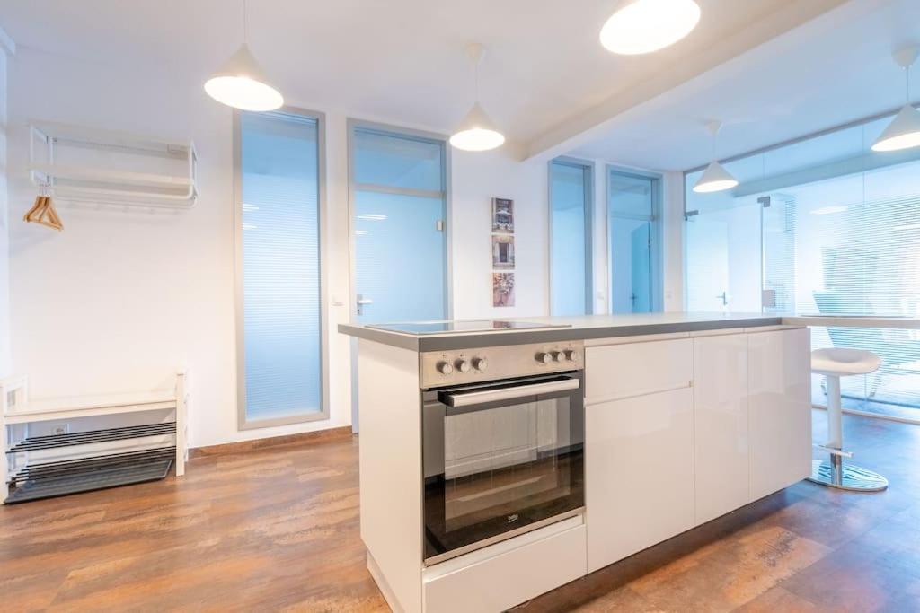 Zentral Gelegenes Premium-Apartment Mit Viel Tageslicht Hamburg Exterior photo